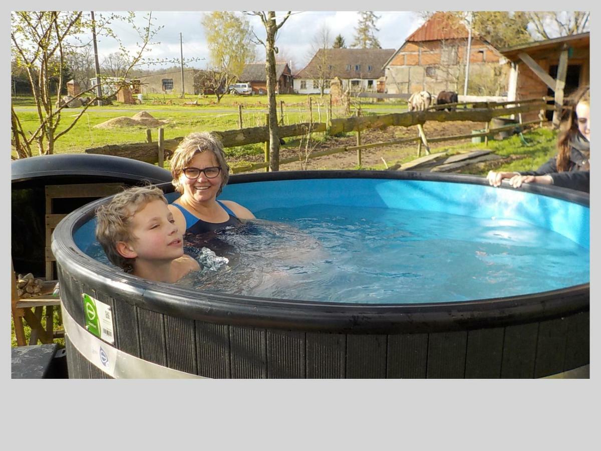Ferienhaus Raabe Splietsdorf ภายนอก รูปภาพ